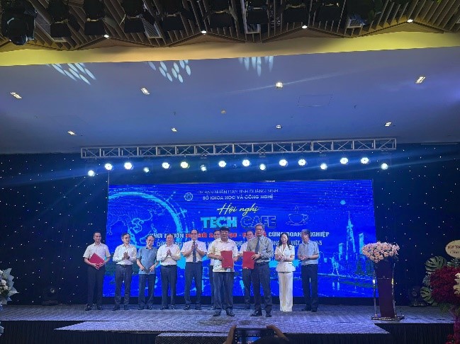 Ảnh_hội_nghị_số_3.jpg