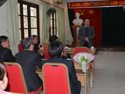 Trao Quyết định bổ nhiệm Trưởng, Phó phòng nghiên cứu