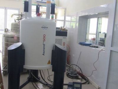 Thiết bị Cộng hưởng tử hạt nhân NMR 500 mHz