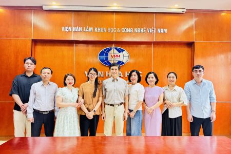 DEPARTMENT OF INORGANIC – PHYSICAL CHEMISTRY