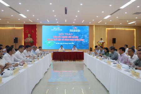 Hội thảo “Thúc đẩy nghiên cứu cơ bản để làm chủ một số công nghệ chiến lược