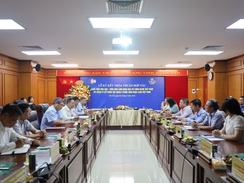 Ký kết thỏa thuận hợp tác nghiên cứu, phát triển sản phẩm từ dược liệu