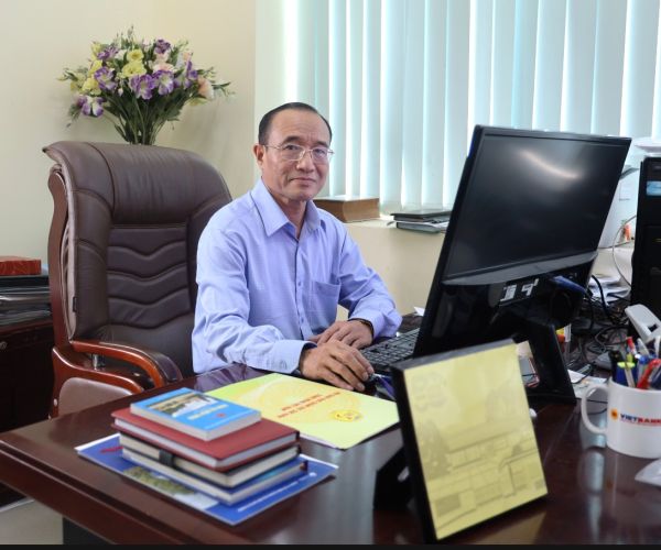 Từ cây thuốc dân gian đến sản phẩm hỗ trợ viêm phổi: Hành trình khoa học của Quýt hôi