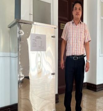 Máy lọc không khí gia đình bằng phương pháp lọc bụi ướt
