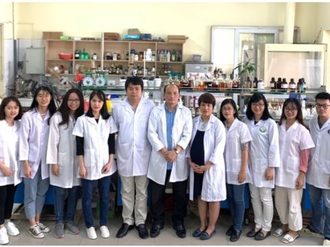 Nghiên cứu mới về hai loài cây thuốc tiềm năng Tai chua và Trai lý