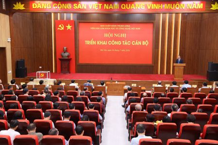 Hội nghị triển khai công tác cán bộ tại Viện Hàn lâm Khoa học và Công nghệ Việt Nam