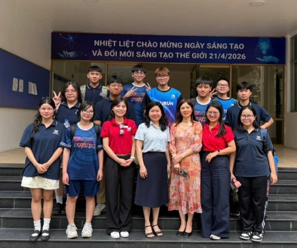Viện Hóa học tổ chức hoạt động chào mừng các ngày lễ lớn của đất nước trong tháng 5