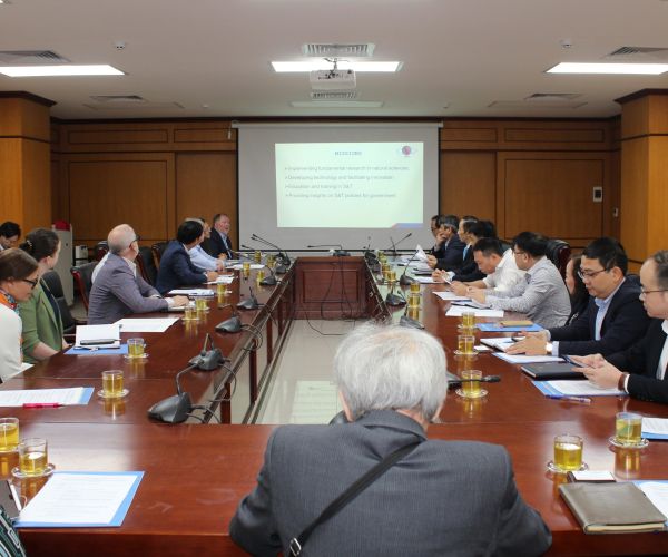 Viện Hàn lâm Khoa học và Công nghệ Việt Nam tăng cường hợp tác quốc tế về quản lý môi trường