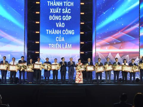 Viện Hàn lâm Khoa học và Công nghệ Việt Nam vinh dự nhận Bằng khen của Thủ tướng Chính phủ tại Triển lãm Thành tựu Đất nước 80 năm
