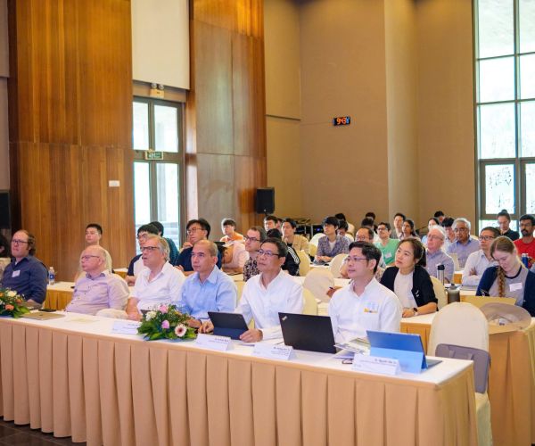 Từ nghiên cứu cơ bản đến phát triển công nghệ chiến lược tương lai: Viện Hàn lâm Khoa học và Công nghệ Việt Nam thúc đẩy kết nối quốc tế để phát triển khoa học lượng tử tại Việt Nam