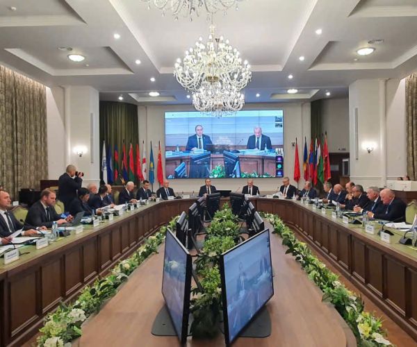 Viện Hàn lâm Khoa học và Công nghệ Việt Nam nhấn mạnh vai trò của nghiên cứu cơ bản trong phát triển công nghệ chiến lược tại Phiên họp thứ 38 Liên hiệp các Viện Hàn lâm Khoa học thế giới