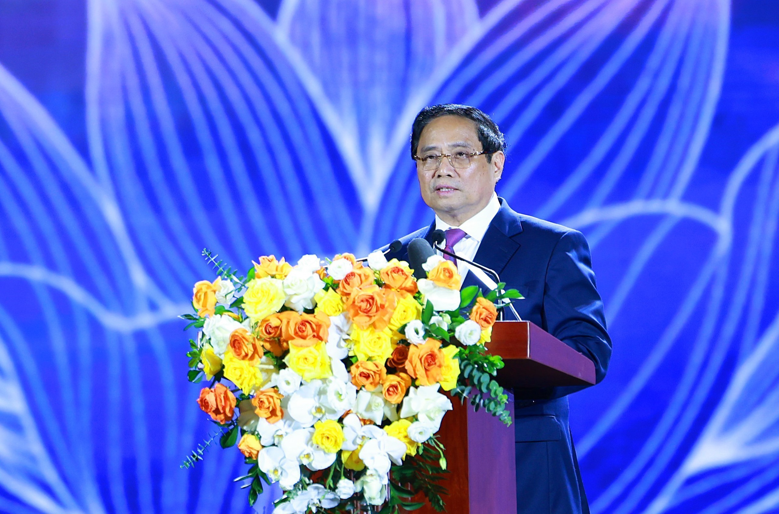 nhanbangkhentrienlam 3